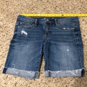 Women’s American Eagle Stretch Jean shorts